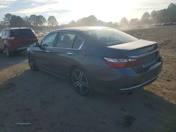 1HGCR2F53HA247389 2017 HONDA ACCORD - Image 2