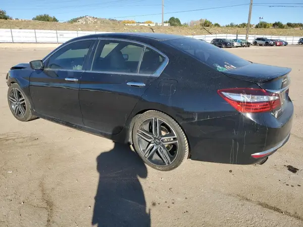 1HGCR2F53HA250132 2017 HONDA ACCORD - Image 2