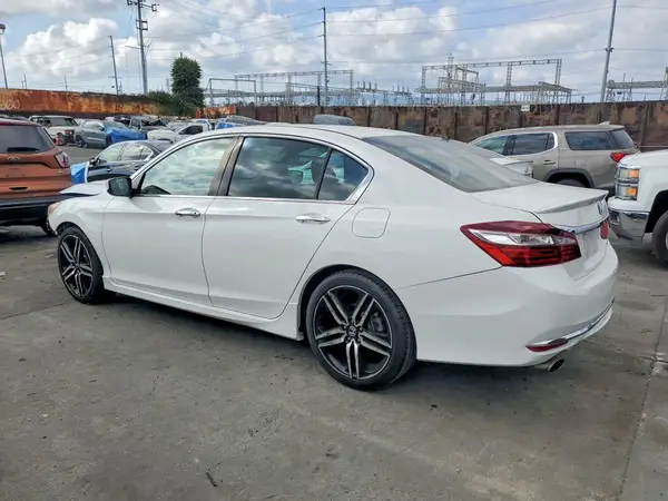 1HGCR2F53HA261552 2017 HONDA ACCORD - Image 2