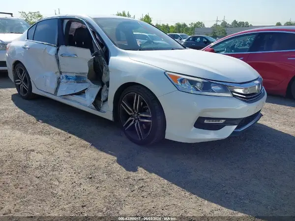1HGCR2F53HA266122 2017 HONDA ACCORD - Image 1