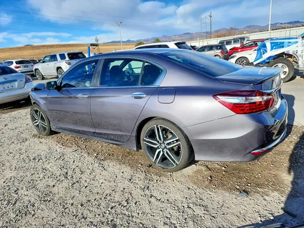 1HGCR2F53HA271577 2017 HONDA ACCORD - Image 2