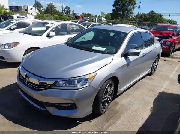 1HGCR2F53HA282482 2017 HONDA ACCORD - Image 2