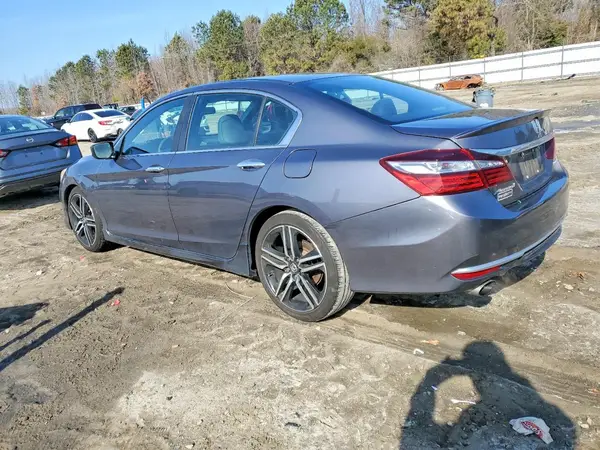 1HGCR2F53HA289416 2017 HONDA ACCORD - Image 2