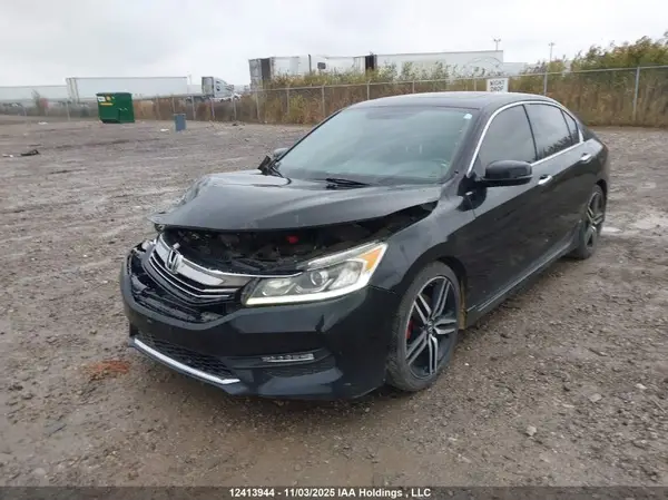 1HGCR2F53HA809372 2017 HONDA ACCORD - Image 2