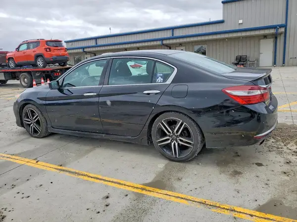 1HGCR2F54GA025569 2016 HONDA ACCORD - Image 2