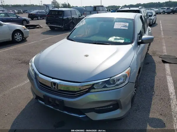 1HGCR2F54GA067594 2016 HONDA ACCORD - Image 2