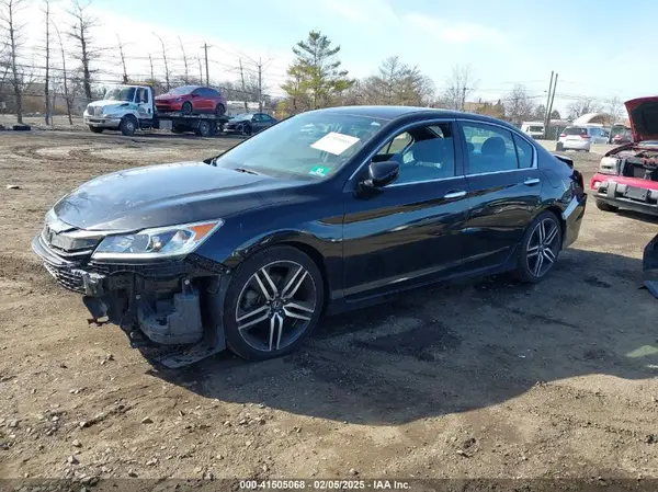 1HGCR2F54GA136865 2016 HONDA ACCORD - Image 2