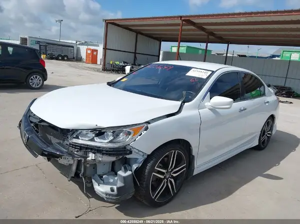 1HGCR2F54GA165721 2016 HONDA ACCORD - Image 2