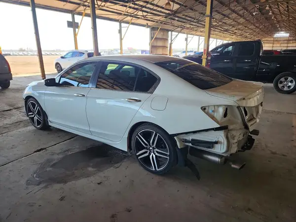 1HGCR2F54GA168599 2016 HONDA ACCORD - Image 2