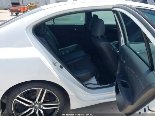 1HGCR2F54GA222774 2016 HONDA ACCORD - Image 8