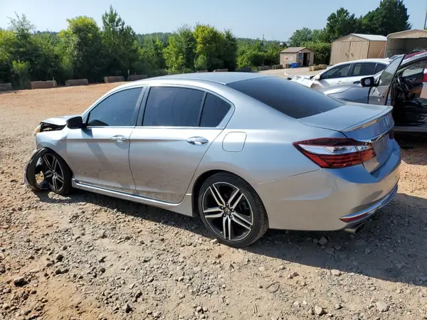 1HGCR2F54HA001841 2017 HONDA ACCORD - Image 2