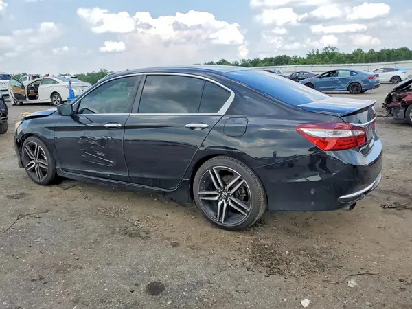 1HGCR2F54HA005646 2017 HONDA ACCORD - Image 2