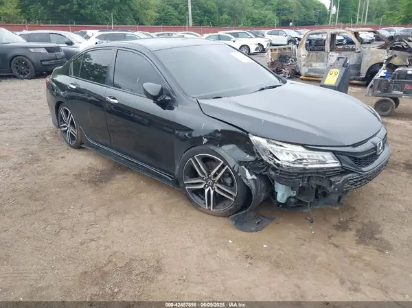 1HGCR2F54HA007459 2017 HONDA ACCORD - Image 1