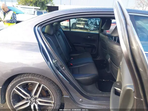 1HGCR2F54HA016839 2017 HONDA ACCORD - Image 8