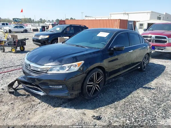 1HGCR2F54HA032720 2017 HONDA ACCORD - Image 2