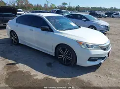 1HGCR2F54HA037786 2017 HONDA ACCORD