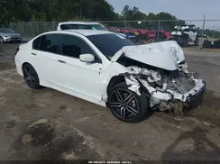 1HGCR2F54HA051896 2017 HONDA ACCORD