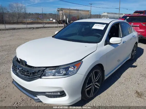 1HGCR2F54HA051994 2017 HONDA ACCORD - Image 2