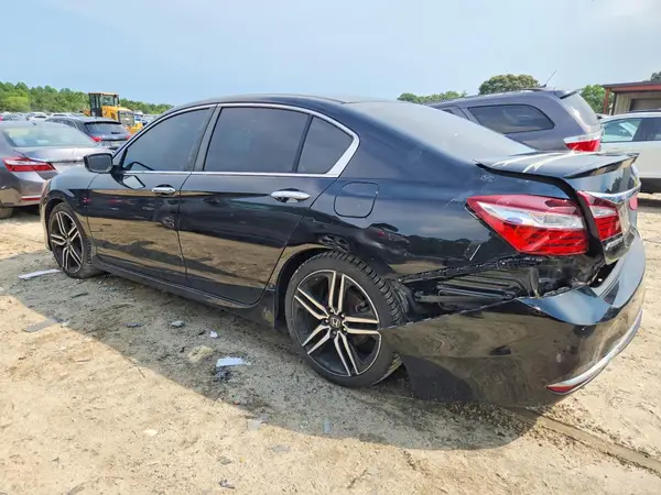 1HGCR2F54HA059206 2017 HONDA ACCORD - Image 2
