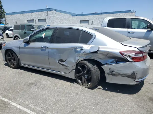 1HGCR2F54HA065328 2017 HONDA ACCORD - Image 2