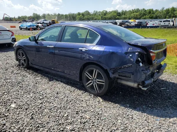 1HGCR2F54HA065376 2017 HONDA ACCORD - Image 2