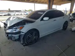 1HGCR2F54HA070285 2017 HONDA ACCORD