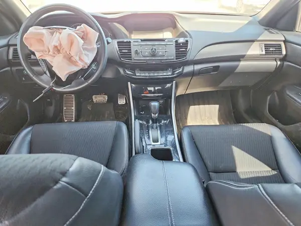 1HGCR2F54HA083635 2017 HONDA ACCORD - Image 8
