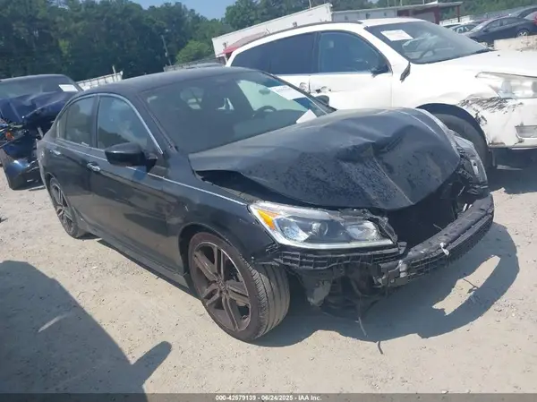 1HGCR2F54HA085689 2017 HONDA ACCORD