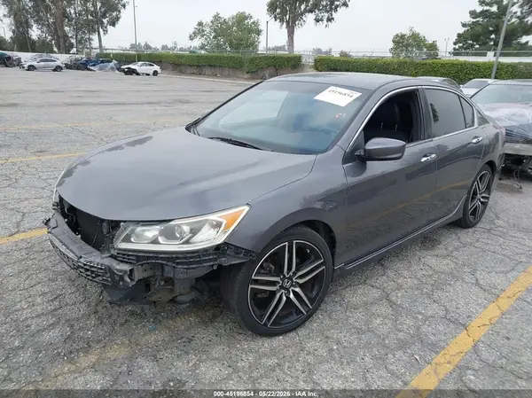 1HGCR2F54HA093680 2017 HONDA ACCORD - Image 2