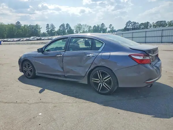 1HGCR2F54HA095428 2017 HONDA ACCORD - Image 2
