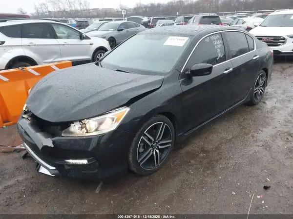 1HGCR2F54HA100871 2017 HONDA ACCORD - Image 2
