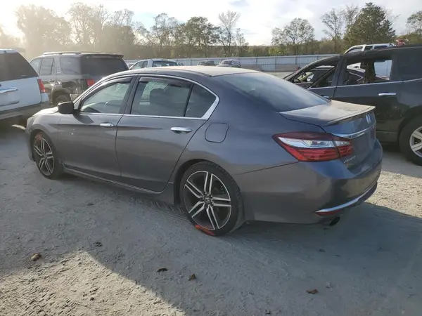 1HGCR2F54HA108615 2017 HONDA ACCORD - Image 2
