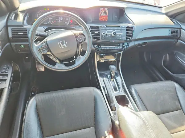 1HGCR2F54HA116746 2017 HONDA ACCORD - Image 8