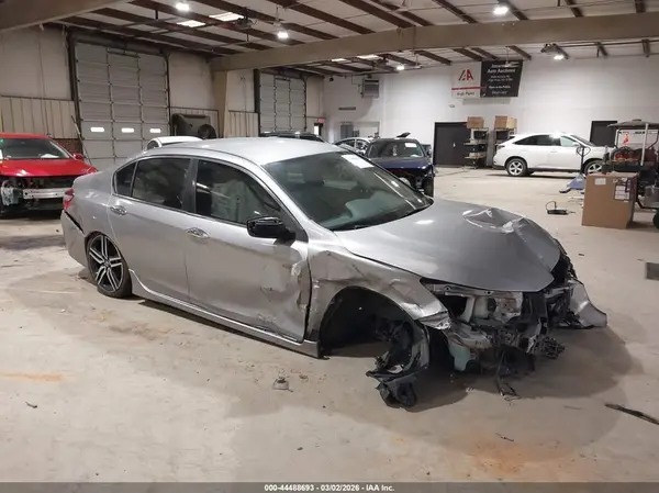 1HGCR2F54HA127360 2017 HONDA ACCORD - Image 1