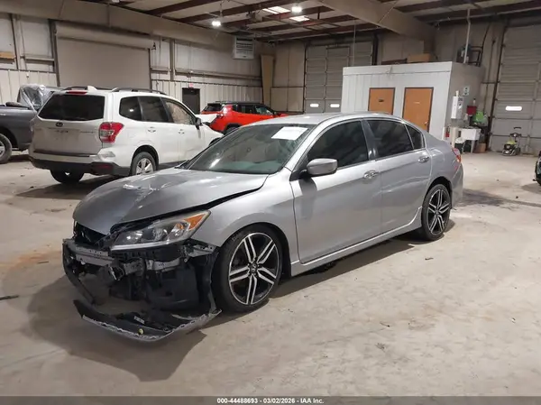 1HGCR2F54HA127360 2017 HONDA ACCORD - Image 2