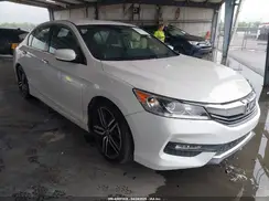 1HGCR2F54HA136317 2017 HONDA ACCORD