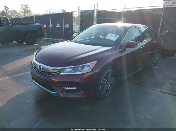 1HGCR2F54HA143574 2017 HONDA ACCORD - Image 2
