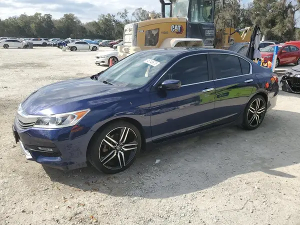 1HGCR2F54HA154994 2017 HONDA ACCORD - Image 1