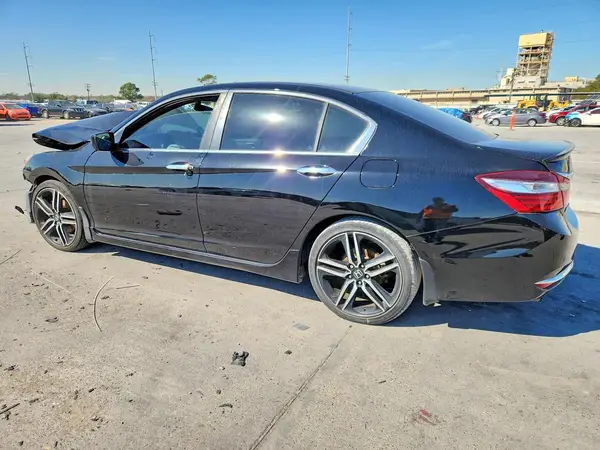 1HGCR2F54HA159855 2017 HONDA ACCORD - Image 2
