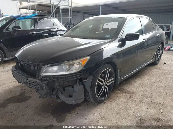 1HGCR2F54HA186859 2017 HONDA ACCORD - Image 2