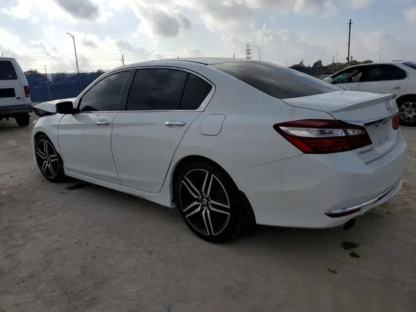 1HGCR2F54HA194007 2017 HONDA ACCORD - Image 2