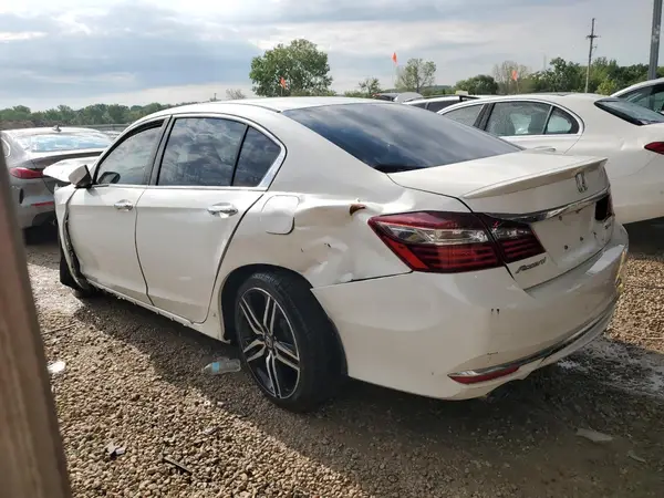 1HGCR2F54HA210853 2017 HONDA ACCORD - Image 2