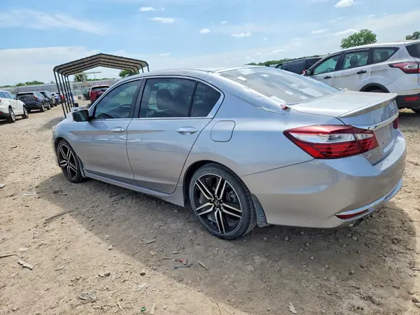 1HGCR2F54HA232819 2017 HONDA ACCORD - Image 2