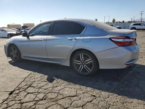 1HGCR2F54HA254433 2017 HONDA ACCORD - Image 2