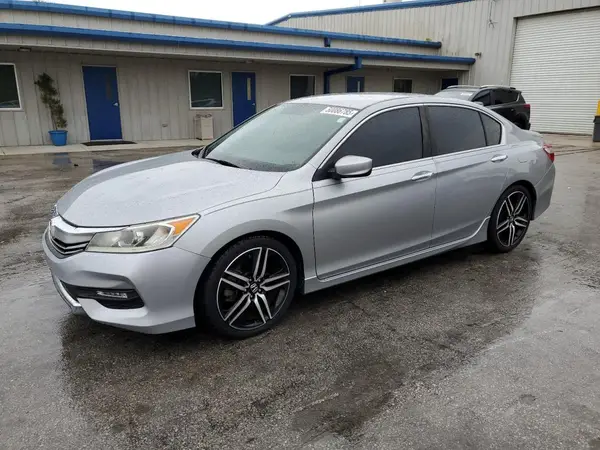 1HGCR2F54HA255713 2017 HONDA ACCORD - Image 1