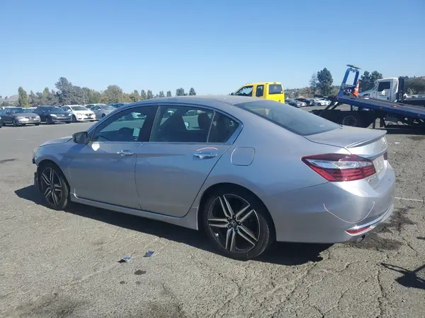 1HGCR2F54HA256165 2017 HONDA ACCORD - Image 2