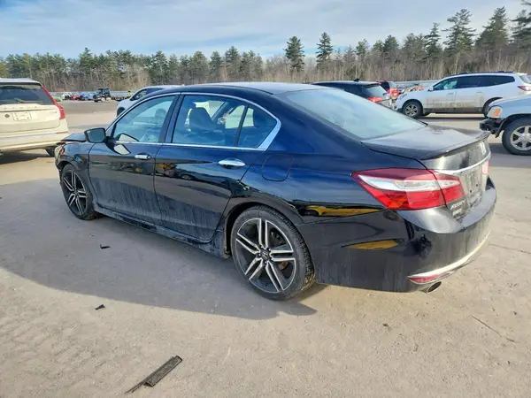 1HGCR2F54HA258319 2017 HONDA ACCORD - Image 2