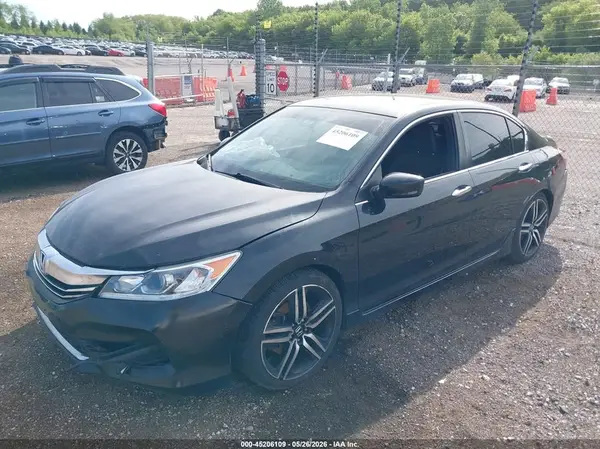 1HGCR2F54HA259583 2017 HONDA ACCORD - Image 2
