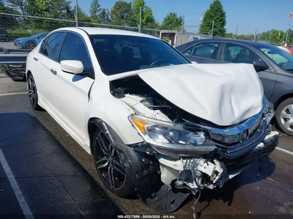 1HGCR2F54HA272219 2017 HONDA ACCORD - Image 1