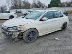 1HGCR2F54HA275850 2017 HONDA ACCORD